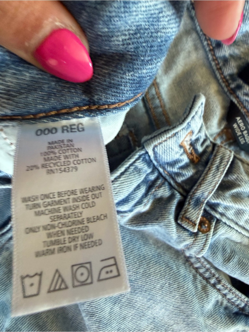 Aeropostale Light Blue Relaxed Straight-Leg Jeans - Picture 3 of 4